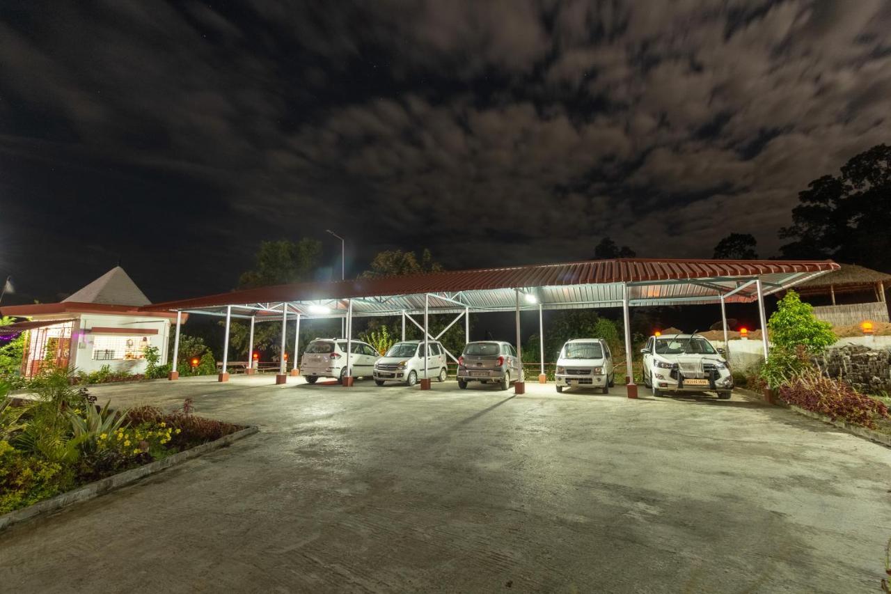 La Vue Resort Kaziranga Exterior photo