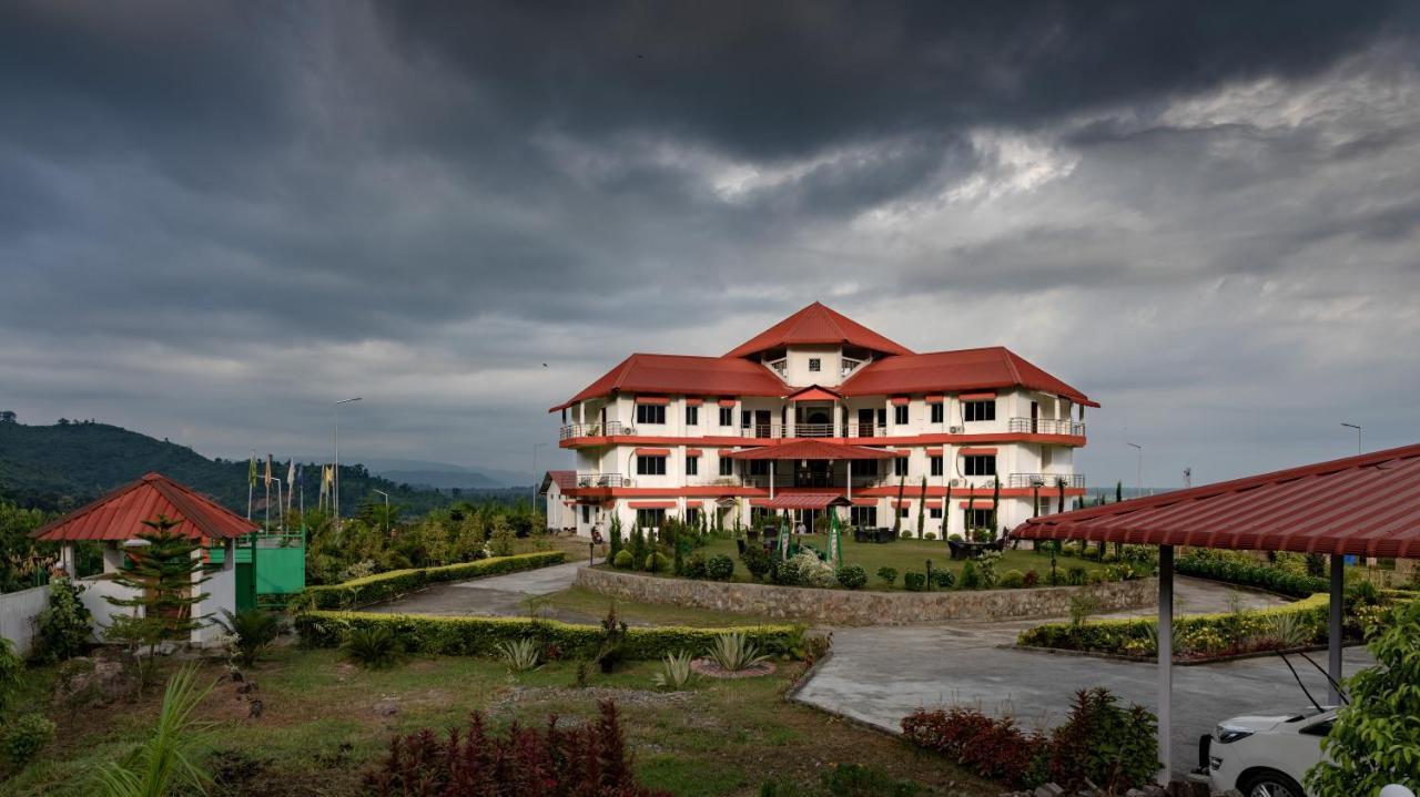 La Vue Resort Kaziranga Exterior photo